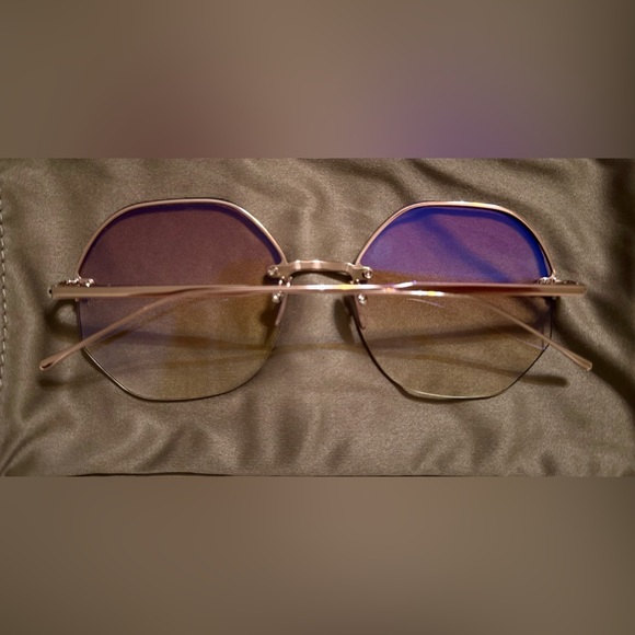 MIA Sunday Somewhere Sunglasses - Picture 7 of 12